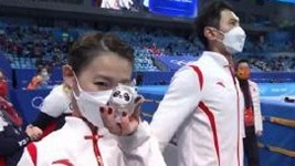 摸摸“冰墩墩”能有好運氣？奧運選手的“幸運密碼”藏不住了