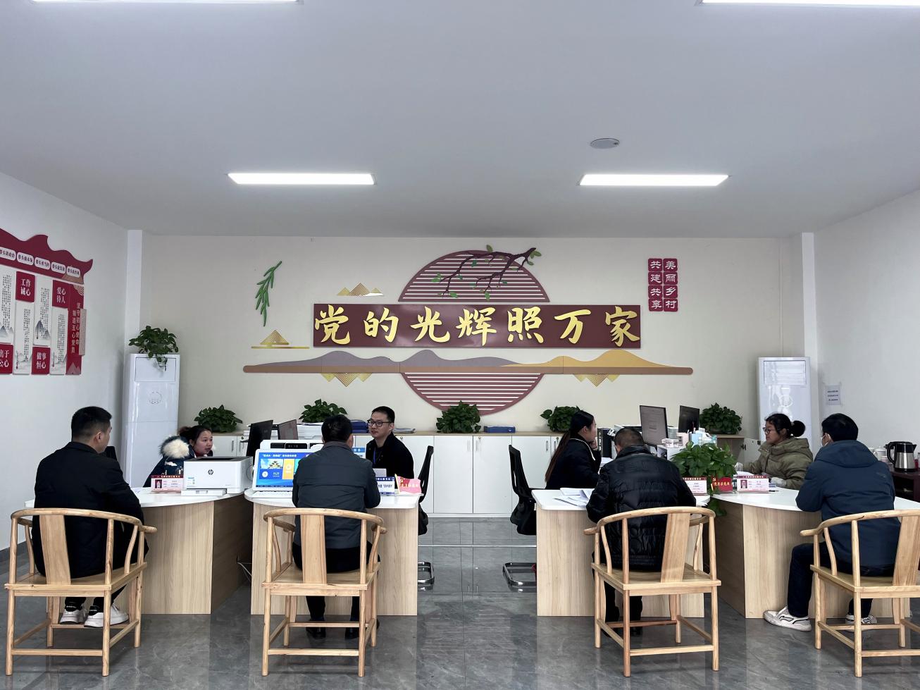 “甜成辦·隆暢通”平臺融合賦能，疏通基層政務(wù)服務(wù)“神經(jīng)末梢”