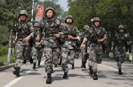 以戰領(lǐng)訓，打牢勝戰根基