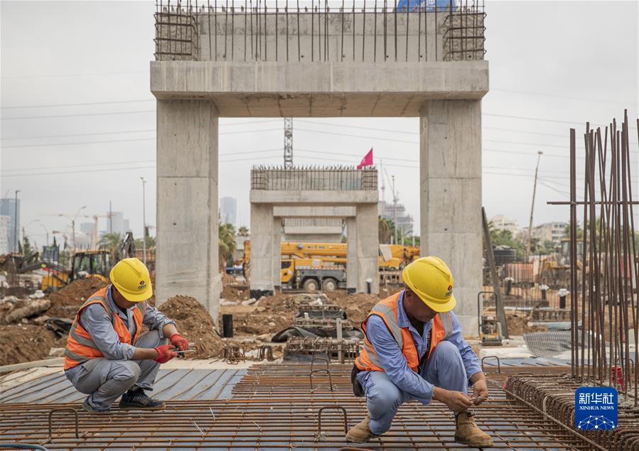 （國際·一周看天下）高溫下，特拉維夫輕軌建設正酣