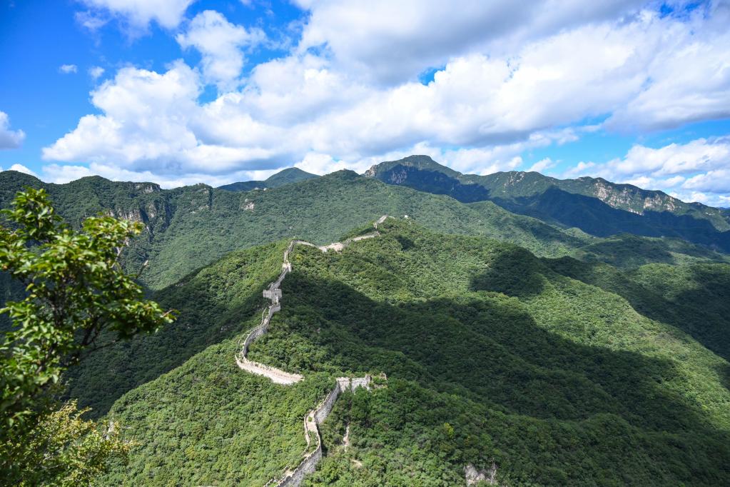 多姿箭扣長(cháng)城