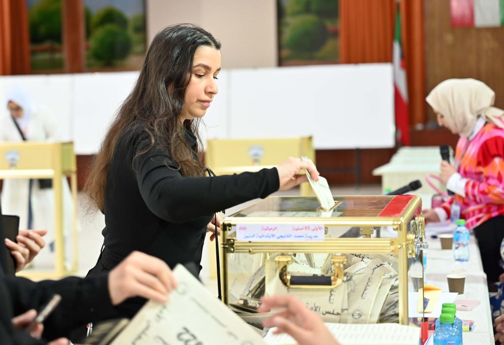 科威特舉行新一屆國民議會(huì )選舉
