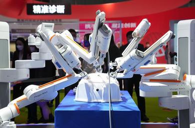 探訪(fǎng)進(jìn)博會(huì )醫療器械及醫藥保健展區