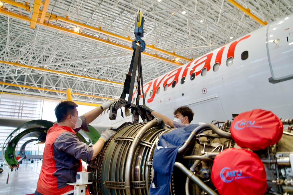 海南自貿港迎來(lái)首單進(jìn)境飛機發(fā)動(dòng)機更換業(yè)務(wù)