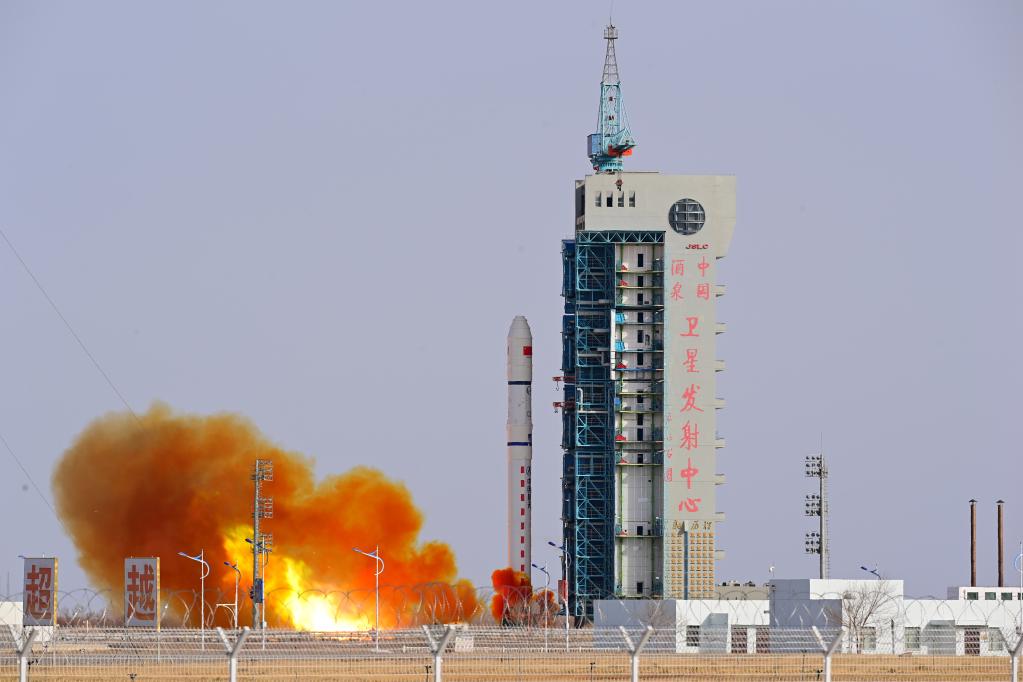 我國成功發(fā)射遙感三十七號等3顆衛星