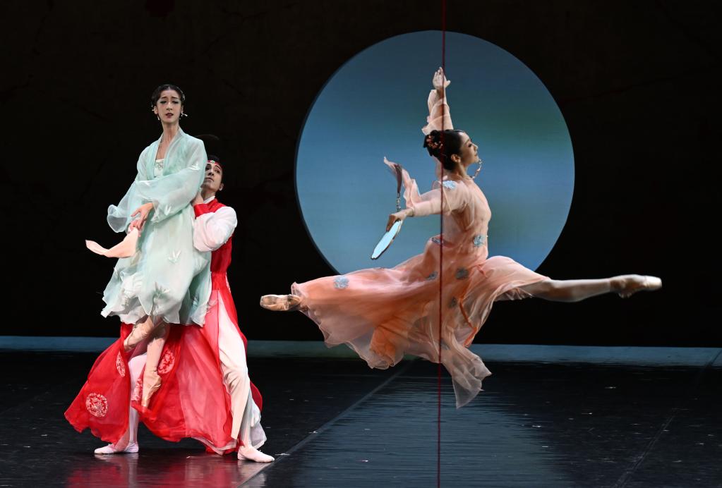 原創(chuàng  )芭蕾舞劇《紅樓夢(mèng)》在京首演