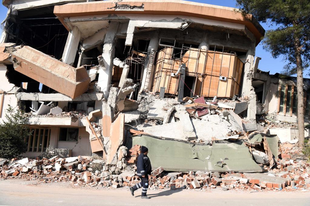 土耳其衛生部長(cháng)：地震在土造成逾兩萬(wàn)人死亡