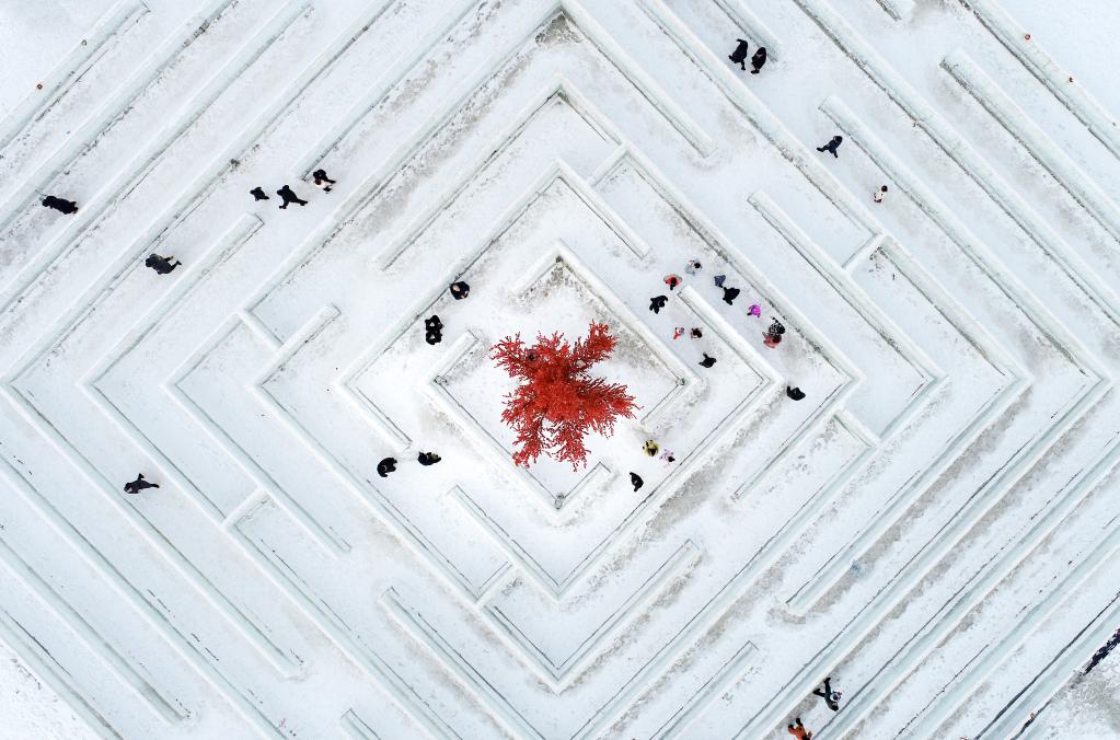 呼和浩特：豐富冰雪產(chǎn)品供給 釋放冰雪經(jīng)濟動(dòng)能