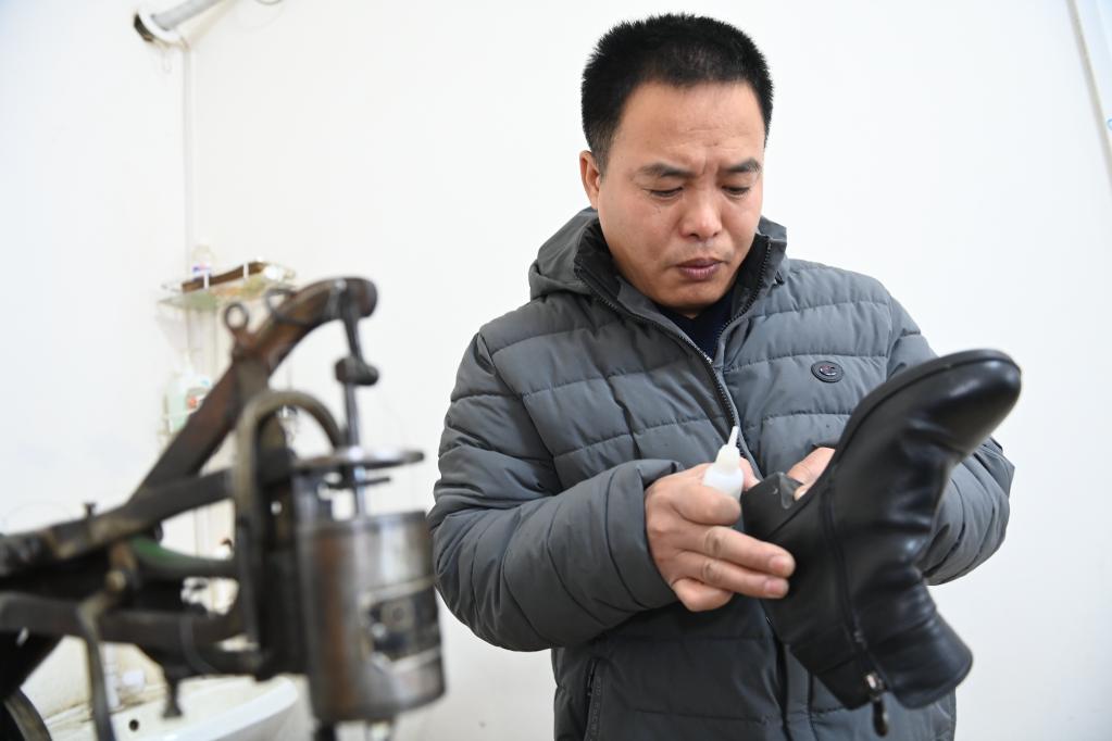 新華全媒+丨陜西：“小修小補”回歸社區 助殘疾人就近就業(yè)
