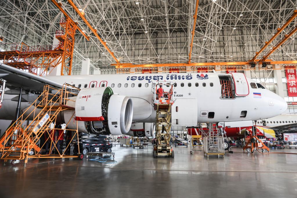 海南自貿港迎來(lái)柬埔寨國家航空進(jìn)境飛機維修業(yè)務(wù)