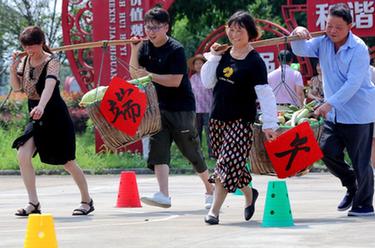 浙江長(cháng)興：農民趣味運動(dòng)會(huì )迎端午