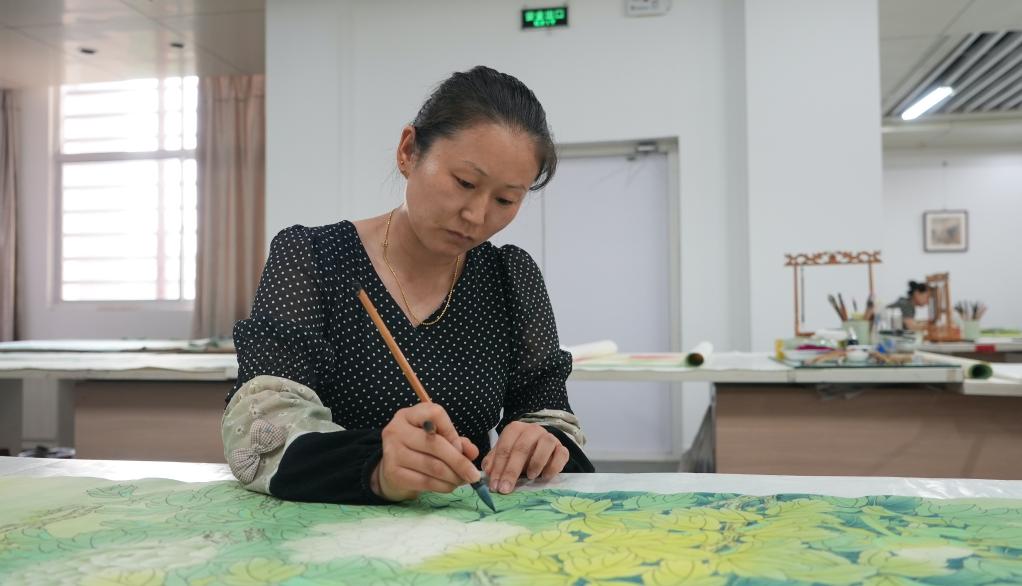 高質(zhì)量發(fā)展調研行丨山東巨野：新農人繪出致富路