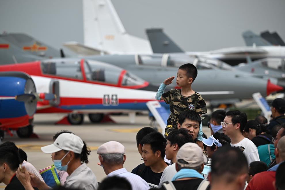 空軍航空開(kāi)放活動(dòng)·長(cháng)春航空展迎來(lái)首個(gè)公眾日