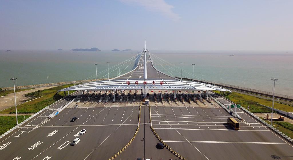 港珠澳大橋開(kāi)通五年出入境人次達3600萬(wàn)