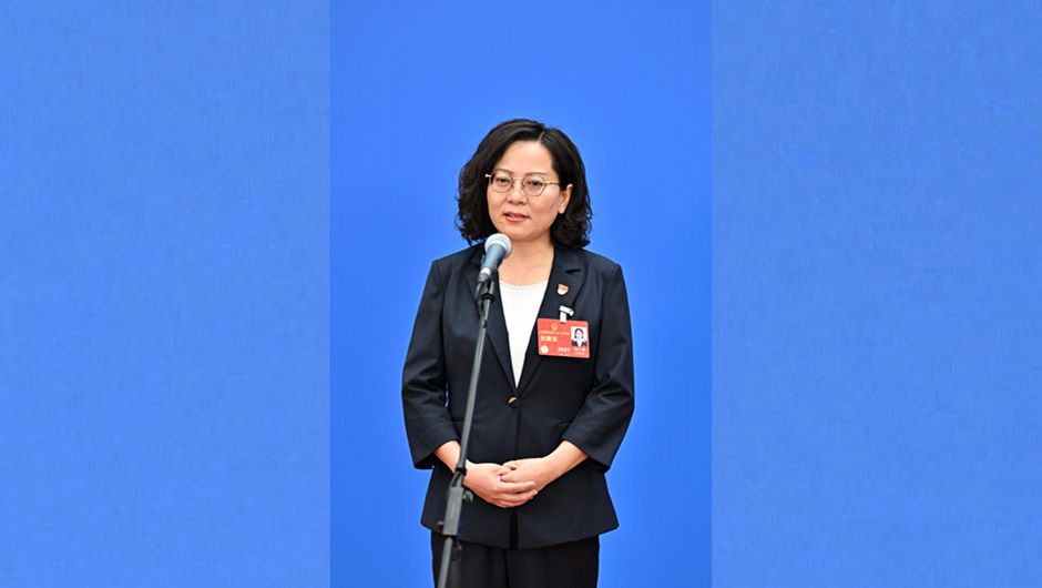 全國人大代表劉小蓉接受媒體采訪(fǎng)