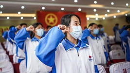 以青春之我，貢獻偉大時(shí)代